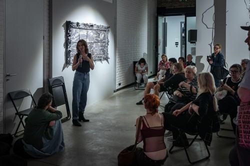 Ogród wojenny_oprowadzanie kuratorskie