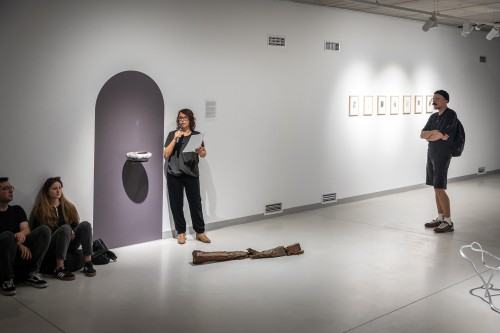 Ogród wojenny_oprowadzanie kuratorskie