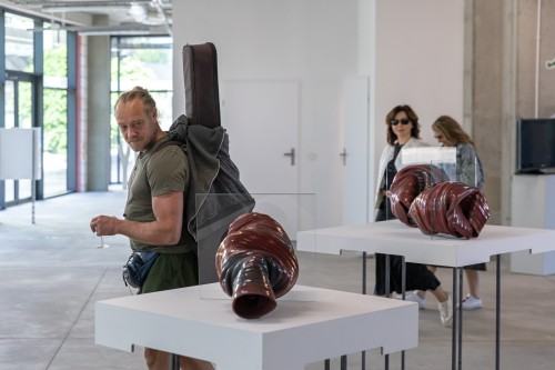 POSTRZEŻENIE / FORMY ZINTEGROWANE