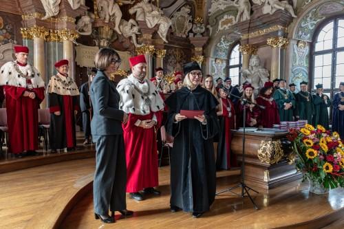 inauguracja uczelni artystycznyc2024/25