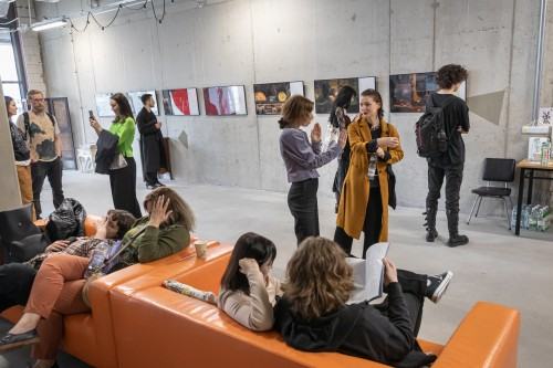 Ishi to kumo / Kamienie i chmury