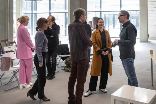 Ishi to kumo / Kamienie i chmury