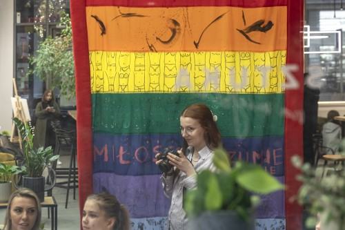 Równość_Różność_Sztuka na miejscu