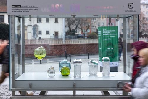 Beata Mak Sobota / Agnieszka Leśniak Banasiak / Mariusz Łabiński - Glass_On