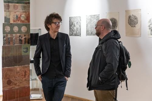 Artist's book present