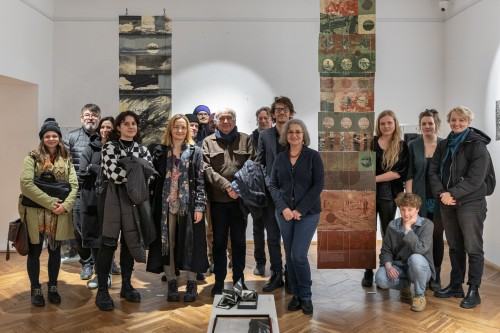 Artist's book present