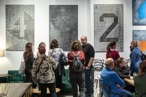 Sonia Ruciak, Przywilej obecności