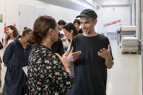 fotorelacja z wystawy θέση