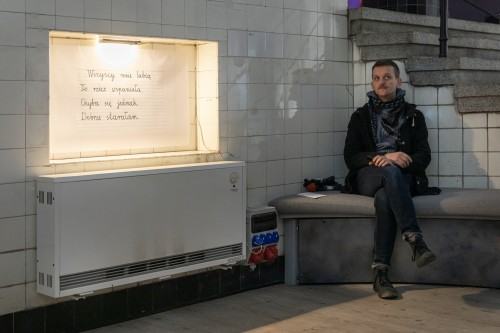 Wernisaż wystawy Grupy Łono pt. Namaszczę się popiołem i zatańczę nad stołem