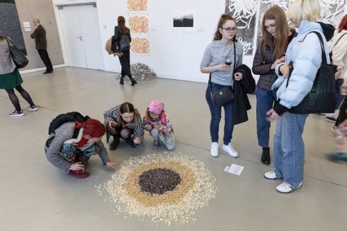 Neon Inter-connected. Existence beyond waste