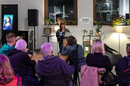 Otwarcie wystawy Magdaleny Wosik pt. Wierzę w wiersze, zdj. Michał Pietrzak