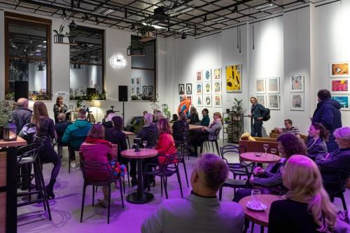 Otwarcie wystawy Magdaleny Wosik pt. Wierzę w wiersze, zdj. Michał Pietrzak