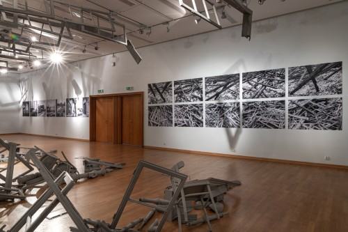 Jacek Kos / Obrazy wojny