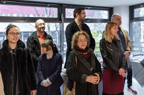 Odchylenia, wariacje, przegięcia