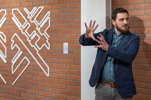 Odchylenia, wariacje, przegięcia