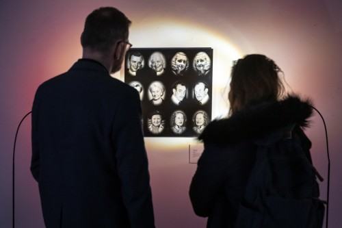 Artificial behaviours