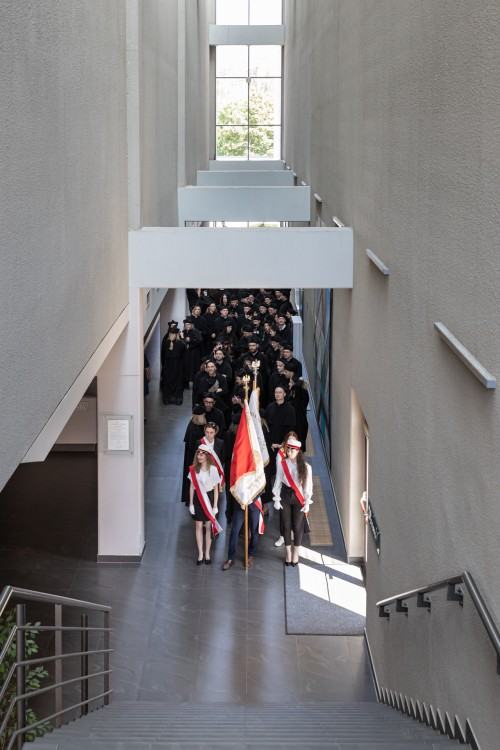 Uroczysta Promocja Doktorów i Doktorów Habilitowanych Sztuki Uczelni Artystycznych Wrocławia 2022