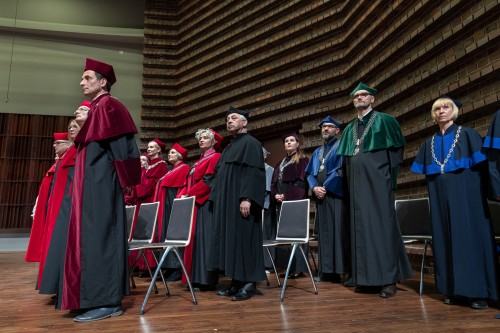 Uroczysta Promocja Doktorów i Doktorów Habilitowanych Sztuki Uczelni Artystycznych Wrocławia 2022