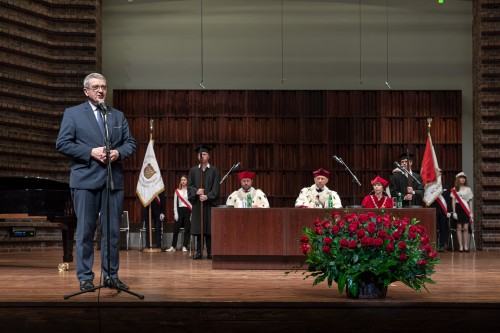 Uroczysta Promocja Doktorów i Doktorów Habilitowanych Sztuki Uczelni Artystycznych Wrocławia 2022