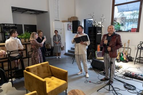 Przemysław Tyszkiewicz, Dekompresja