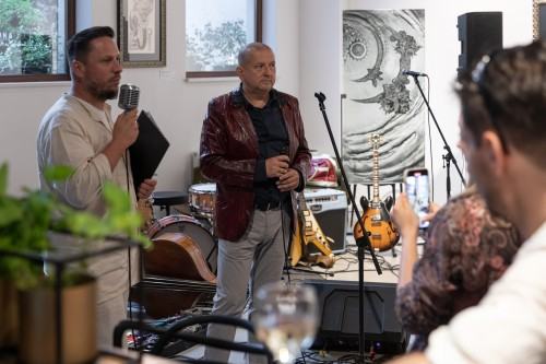 Przemysław Tyszkiewicz, Dekompresja