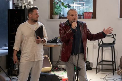 Przemysław Tyszkiewicz, Dekompresja