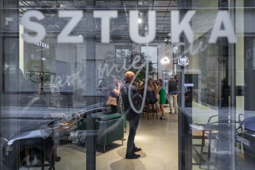 Przemysław Tyszkiewicz, Dekompresja