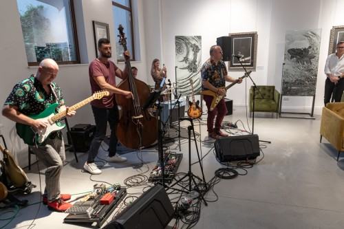 Przemysław Tyszkiewicz, Dekompresja