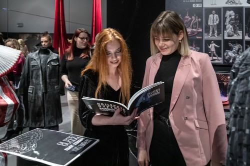 Najlepsze Dyplomy Scenografii