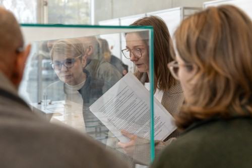Agata Nartowska, Tradycja i innowacja - projekt bionicznej biżuterii inspirowanej Zielnikiem Stanisława Wyspiańskiego Agata Nartowska, Tradycja i innowacja - projekt bionicznej biżuterii inspirowanej Zielnikiem Stanisława Wyspiańskiego