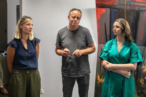 Olena Matoshniuk niePOKÓJ Olena Matoshniuk niePOKÓJ