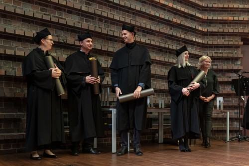 Uroczysta Promocja Doktorów i Doktorów Habilitowanych Sztuki Uczelni Artystycznych Wrocławia 2022