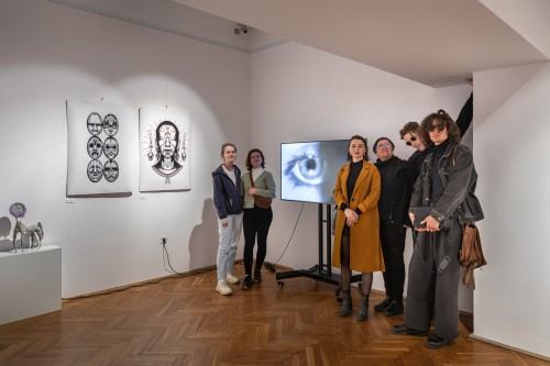 Równość Różność 2024_ Za Szkłem