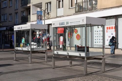 GLASS_ON -Kalina Bańka-Kulka, Jagoda Nowak-Bieganowska, Stanisław Sobota