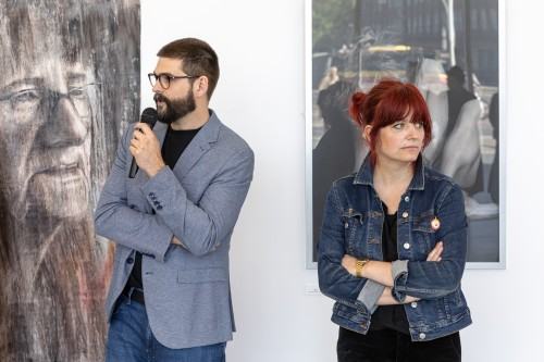 Równość Różność 2024_Neon