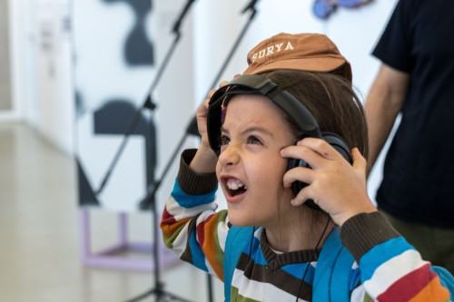 Stany wyjątkowe_Neon