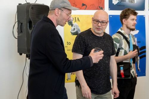 Stany wyjątkowe_Neon