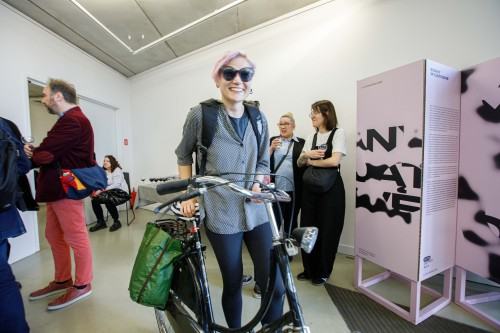 Stany wyjątkowe_Neon