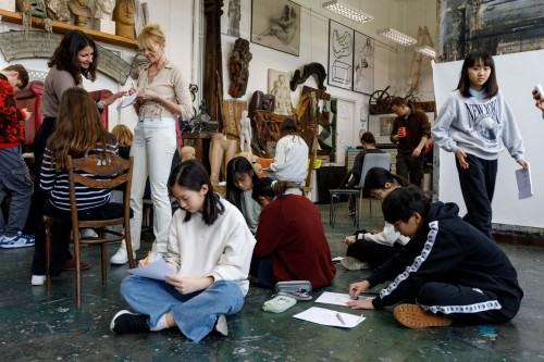 Spotkanie na ASP z uczniami American School of Wrocław