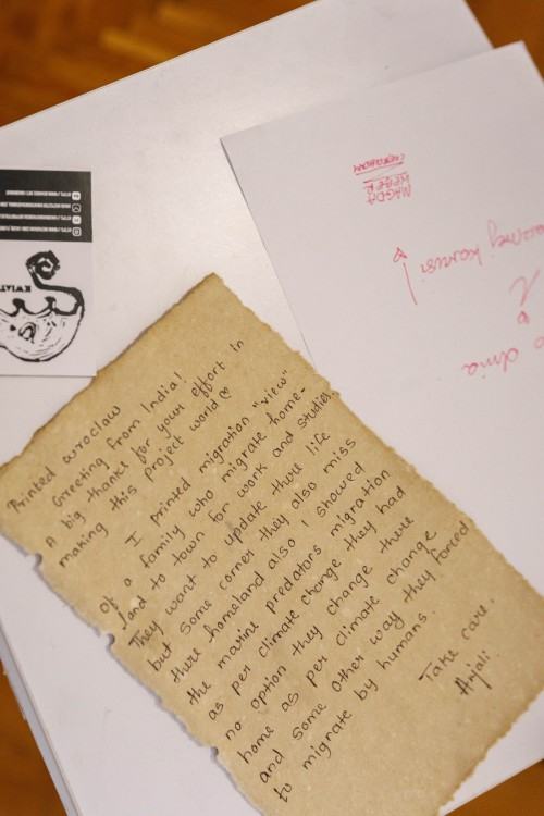 Oprowadzanie po wystawie Migracja, zdj. Katerina Kouzmitcheva