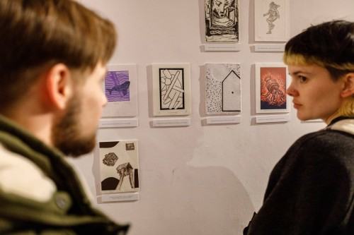 Oprowadzanie po wystawie Migracja, zdj. Katerina Kouzmitcheva