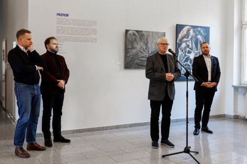 Przepływ_wernisaż Aula