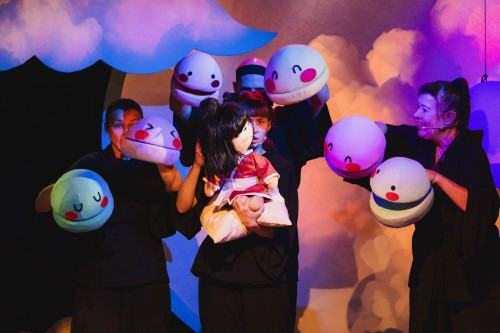 Gdzie się podział Baku?, spektakl ze scenografią, kostiumami, multimediami oraz formami lalkowymi Sebastiana Siepietowskiego, zdj. Maciej Cieślak