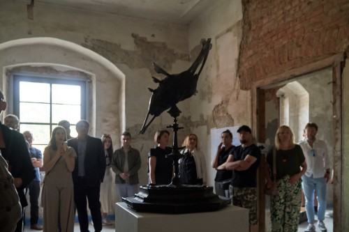 NIE/OBECNOŚĆ czyli o desublimacji sztuki