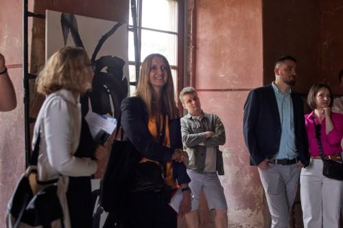 NIE/OBECNOŚĆ czyli o desublimacji sztuki