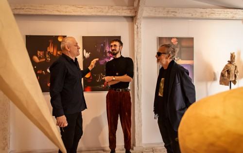 Wernisaż wystawy zbiorowej studentów, absolwentów i pedagogów Katedry Scenografii