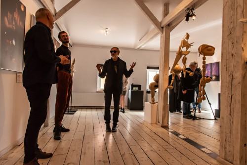 Wernisaż wystawy zbiorowej studentów, absolwentów i pedagogów Katedry Scenografii