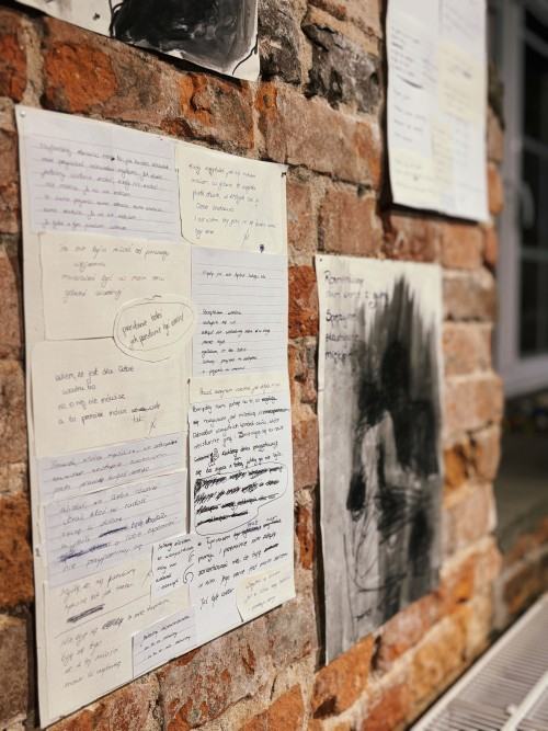 Szkic jako manifest. Wokół wystawy „Ścieżki i ślady”Karolina Poddębniak