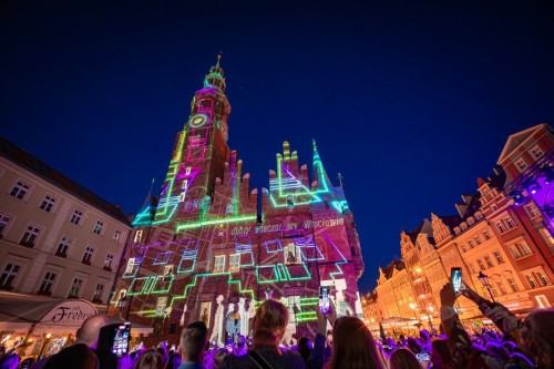 Pokazy świetlne. Foto: Bartosz Mokrzycki / mat. prasowe UMW