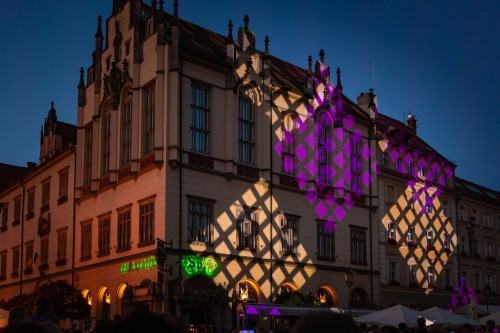 Pokazy świetlne. Foto: Bartosz Mokrzycki / mat. prasowe UMW